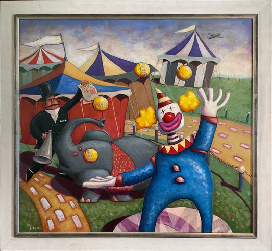 CIRCUS COMES TO TOWN
