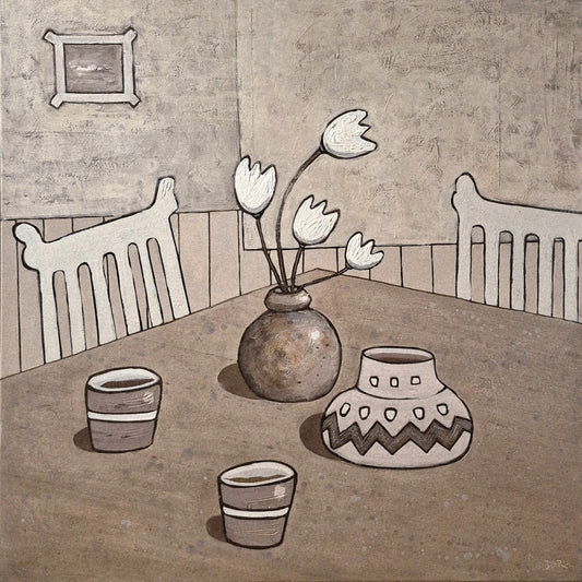 The bond of clay and flowers